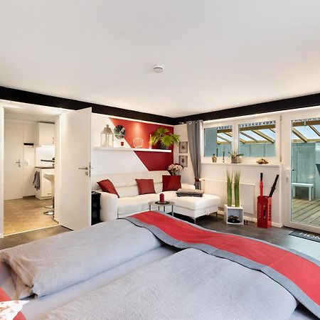Apartment Am Tobelbach Oberlenningen Esterno foto
