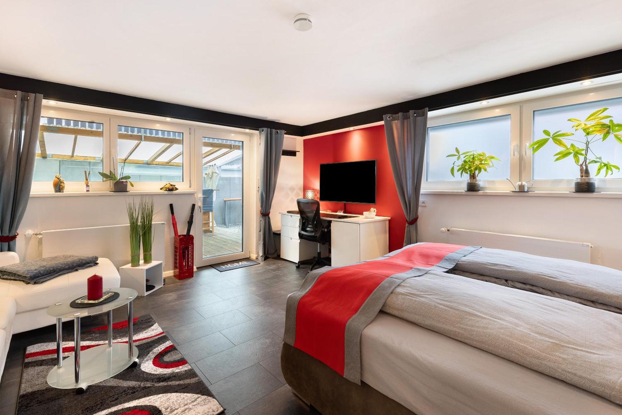 Apartment Am Tobelbach Oberlenningen Esterno foto